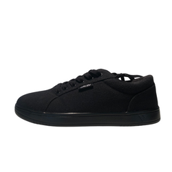 Smove Dance Sneaker in black with black sole