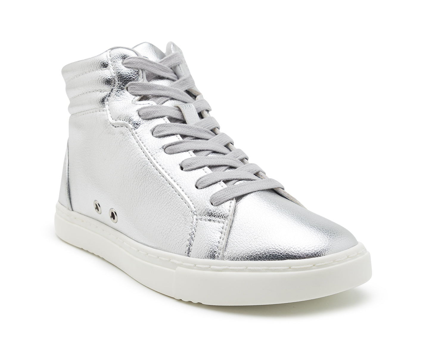 Fuego High-Top Dance Sneakers in Silber mit weißer Sohle, Schnürsenkeln, Metallic-Finish und Seitennähten von Fuego Dance Shoes.