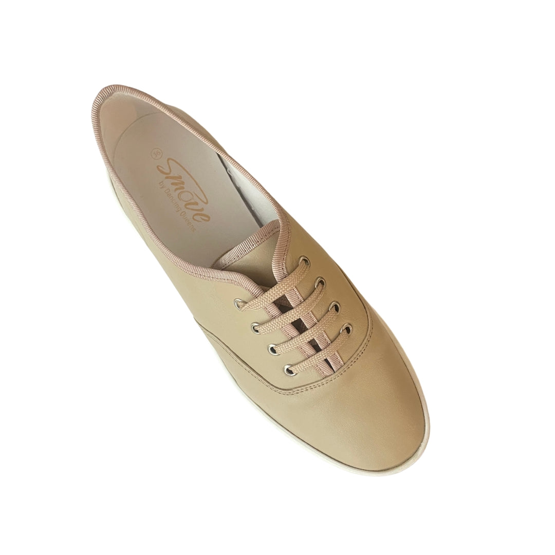 Smove Dance Sneaker in beige leather