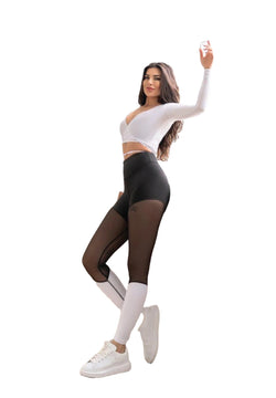 1004 Extra High Waist Leggings in Black & White