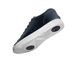 Fuego Low-Top Dance Sneakers en blanco y negro